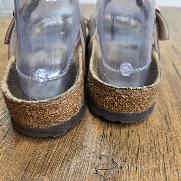 Birkenstock Mayari Gold Leather Sandals - Picture 7 of 13